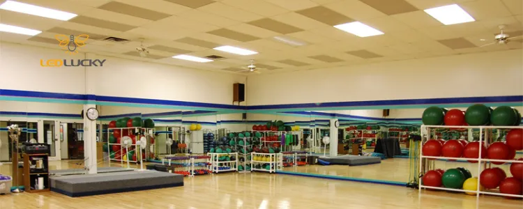 Iluminación en un gimnasio: fomentar el bienestar y la seguridad